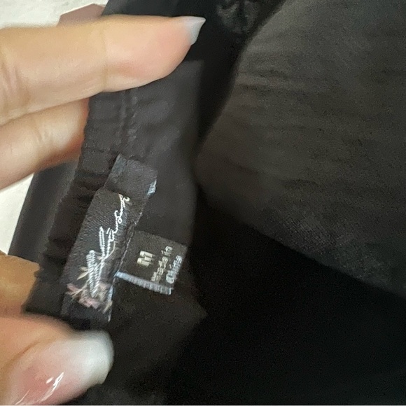 NWT Blashe Black Romper Lace Midriff Wide Leg Small - Picture 4 of 9